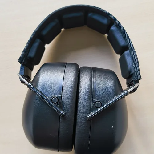 Cuffie protettive «Decibel Defense Professional Safety Ear Muffs» — foto 5 dell'alert SR/02410/26