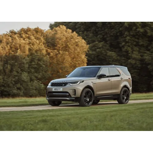 Autovettura / camioncino «Defender, Discovery, Velar, Range Rover Sport, Range Rover» — foto 3 dell'alert A12/01932/24