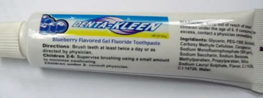 Dentifricio – dentifricio al fluoro Junior con spazzolino gratuito (DENTA-KLEEN)