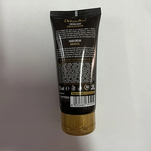 Crema per le mani «Dermo med» — foto 2 dell'alert A12/00638/24