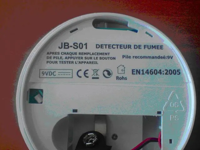 Rilevatore di fumo «Détecteur de Fumée» — foto 3 dell'alert A12/1032/14