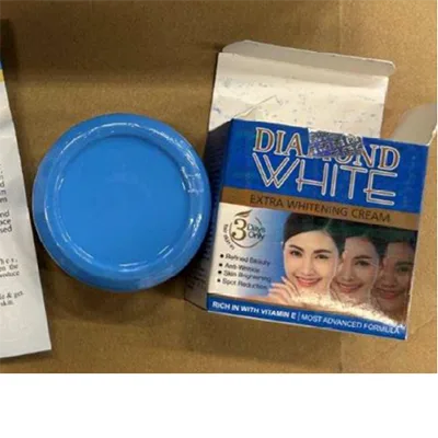 Crema schiarente per la pelle «Diamond white - extra whitening cream» — foto 1 dell'alert SR/00358/25