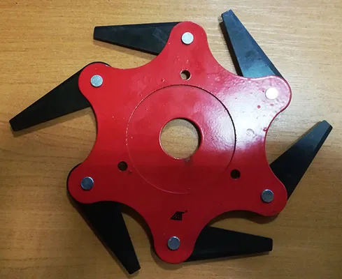 Attacco per frese a spazzole «Disc for brush cutters; Blade for brush cutter - 6 blades» — foto 4 dell'alert A12/02468/23