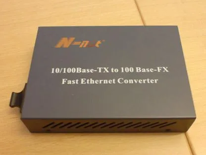 Dispositivo in fibra ottica "Convertitore Ethernet veloce" — foto 1 dell'alert 0622/08