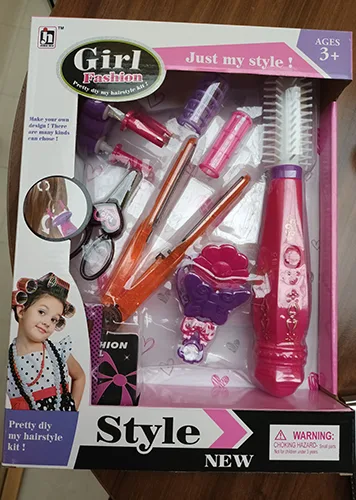 Set di capelli giocattolo «Dívčí kadeřnický salon»