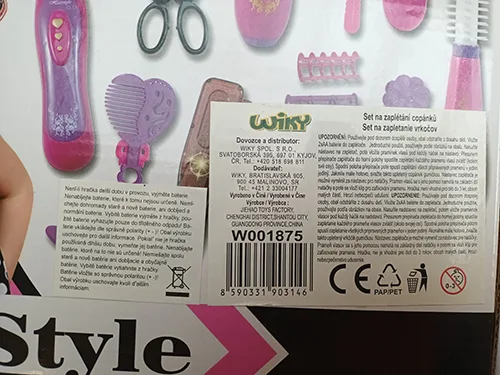 Set di capelli giocattolo «Dívčí kadeřnický salon» — foto 3 dell'alert A12/00038/24