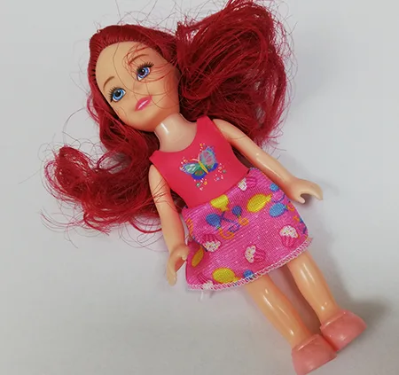 Bambola di plastica «Doll Puppe Pretty Girl»