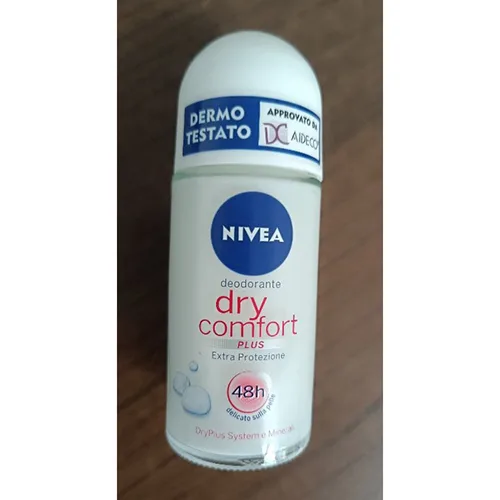 Deodorant «dry comfort PLUS» (Nivea)