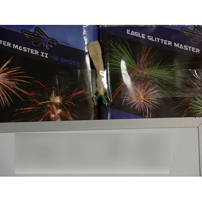 Fuochi d'artificio «Eagle Glitter Master» — foto 2 dell'alert A12/01607/24