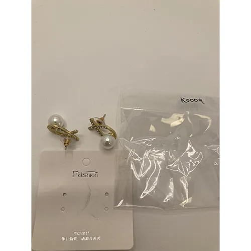 Orecchini «Earrings with pearls» (Fashion)
