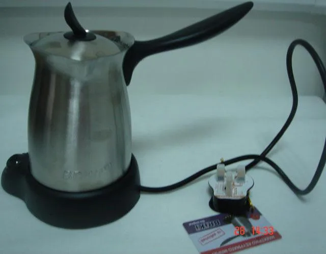 Caffettiera elettrica «Electric Cordless Coffee Maker» — foto 3 dell'alert A12/1934/14