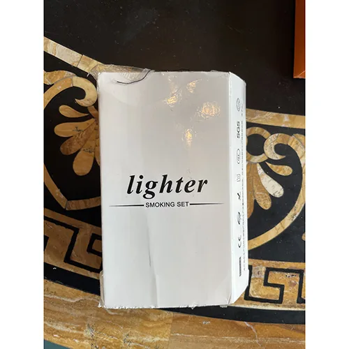 Accendino elettrico «Electric Lighter» — foto 6 dell'alert INFO/00091/24