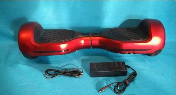 Scooter autobilanciante (Hoverboard) «Electrical gyropod» — foto 1 dell'alert A12/0284/19