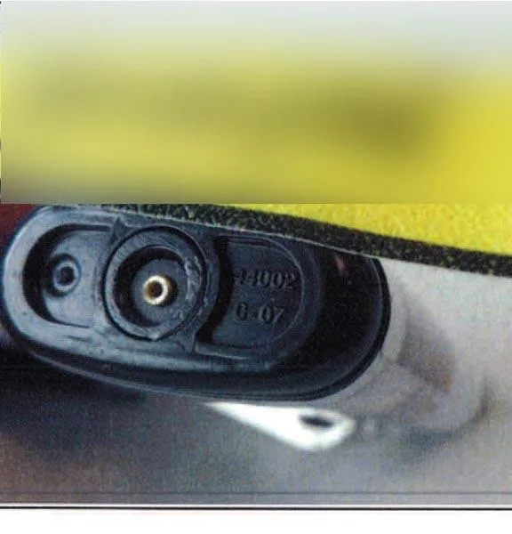 Accendino «Electronic Lighter» — foto 2 dell'alert A12/1136/16