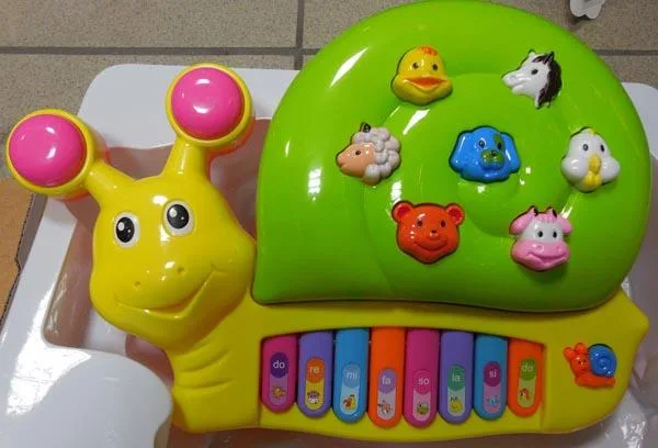 Strumento musicale giocattolo «Electronic Music Snail Piano» (Da Ni Xuan Toys, HO-HO)