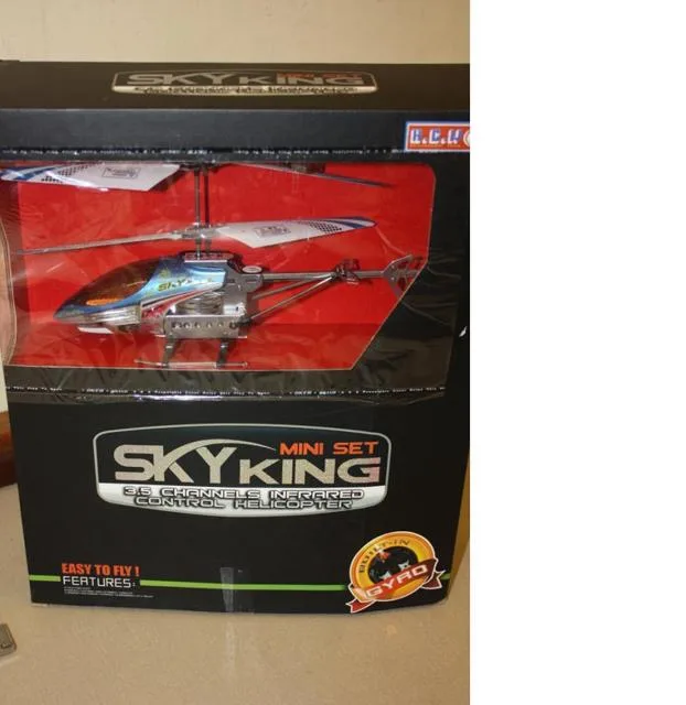 Elicottero radiocomandato modello "Sky King" (Haichengwei Toys)