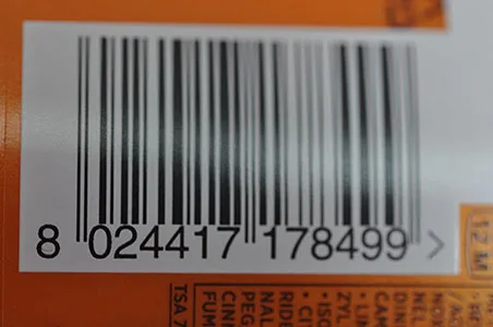 Balsamo per capelli «Elvive  Liss intense» — foto 2 dell'alert A12/01530/23