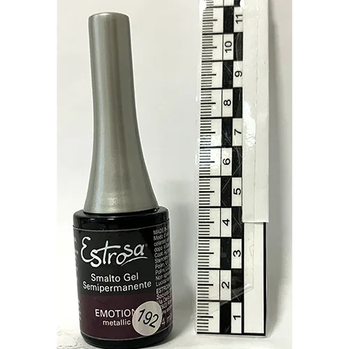 Smalto per unghie in gel «Emotion Metallic» (Estrosa)