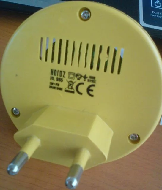 Luce notturna «Energy Saving Fluorescent Night Light» — foto 4 dell'alert A12/1749/14
