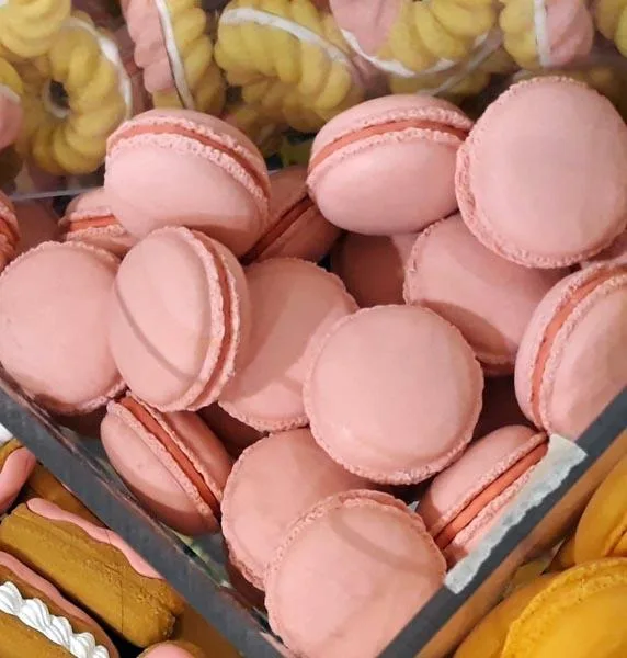 Eraser a forma di macaroon rosa (Iwako)