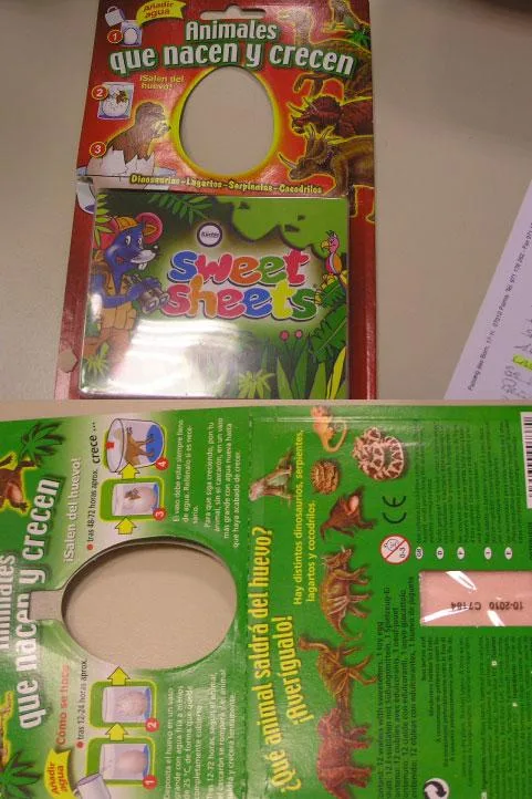 Espandere il giocattolo all'interno di un uovo – "Portare e far crescere gli animali" (Küchle- sweet sheets)