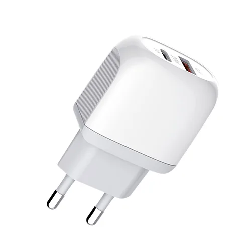 Caricabatterie USB «EU Travel Charger» — foto 4 dell'alert A12/00197/22