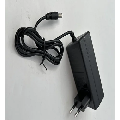 Adattatore «EU/US Plug 12.6V 2A AC Charger Lithium Battery Lithium» — foto 2 dell'alert SR/01741/26