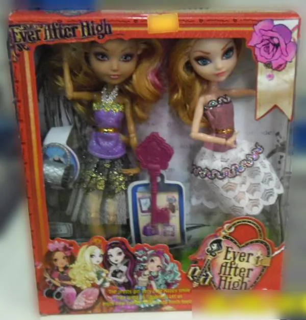 Bambola di plastica «Ever After High» (Unknown)