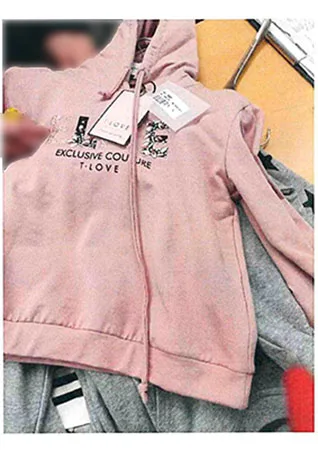 Felpa per bambini «EXCLUSIVE COUTURE T-LOVE» — foto 4 dell'alert A12/01572/23