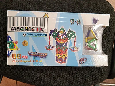 Giocattolo magnetico «EXPLORE YOUR CREATIVITY, Play magnet &amp; ball» (Magnastix)