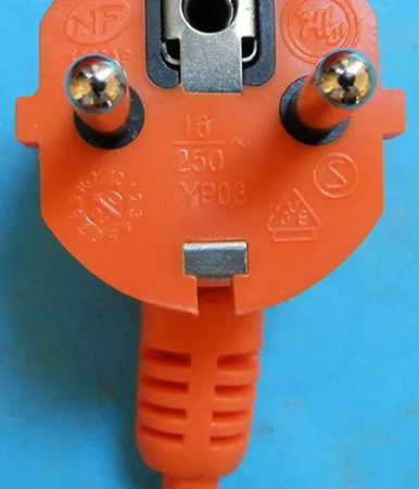 Cavo di prolunga «EXTENSION CORD WITH EARTHED SOCKET» — foto 4 dell'alert A12/01756/21