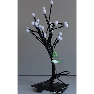 Catena di illuminazione «Fa lámpa /Lampá de copac» (Starpie)