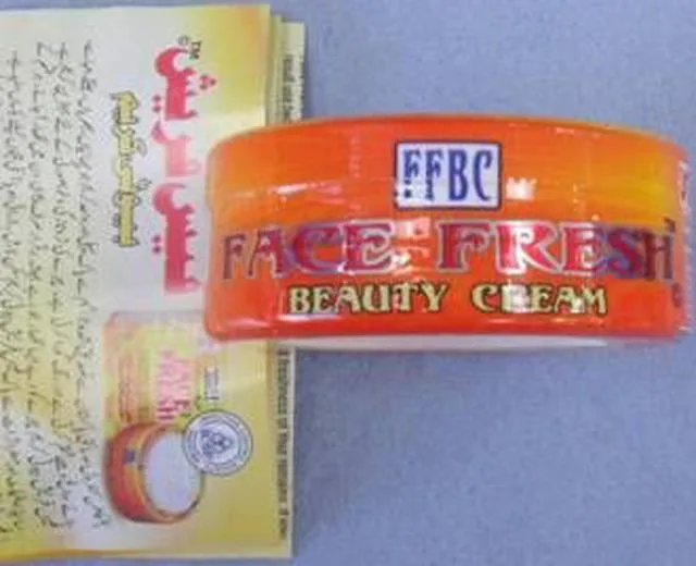 Prodotto illuminante della pelle &amp; #13; &amp; #13; «Face Fresh Beauty Cream» — foto 1 dell'alert A12/0088/13