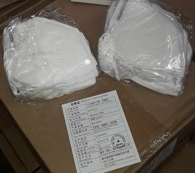 Maschera filtro antiparticolato «Face Mask Earloop protective» — foto 2 dell'alert A12/01031/20
