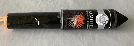 Fuochi d'artificio «Familie 3 Raket» (Fyrværkerieksperten a/s)