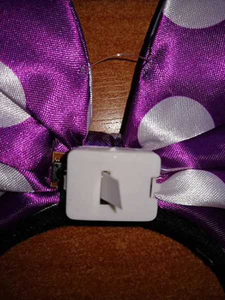 Fascia di testa di carnevale con luci — foto 2 dell'alert A12/01924/20