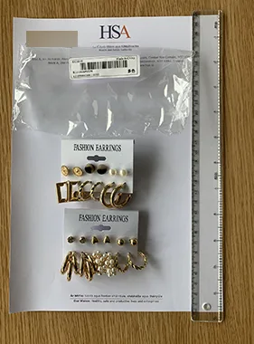 Orecchini «Fashion Earrings» — foto 4 dell'alert A12/00189/23
