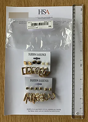Orecchini «Fashion Earrings» — foto 5 dell'alert A12/00189/23
