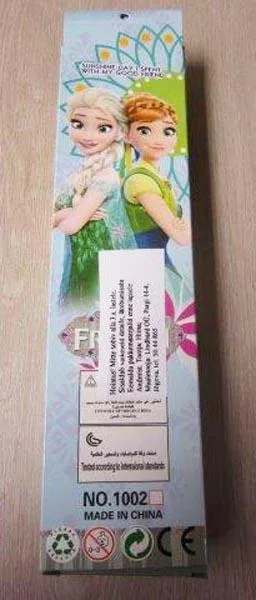 Bambola di plastica «Fashion Frozen (may be counterfeit)» — foto 2 dell'alert A12/0701/16