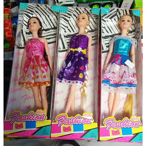 Bambola di plastica «Fashion Girl»