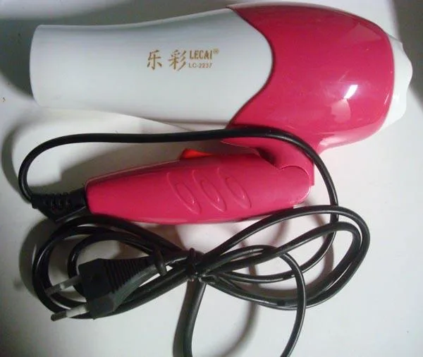 Asciugacapelli «Fashion Hair Dryer» — foto 2 dell'alert A12/0314/15