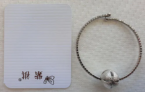Braccialetto «Fashion jewellery» — foto 1 dell'alert INFO/00128/22