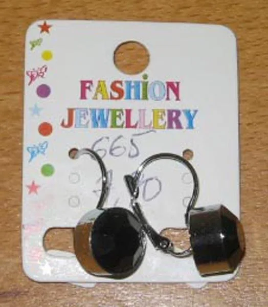 Orecchini «Fashion Jewellery» — foto 2 dell'alert A12/0793/15
