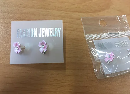 Orecchini «Fashion Jewelry» — foto 3 dell'alert A12/00211/21