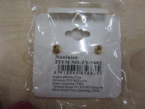 Orecchini «Fashion Jewelry» — foto 3 dell'alert A12/00613/23