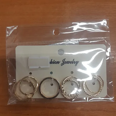Anelli «Fashion Jewelry» — foto 1 dell'alert A12/01595/24
