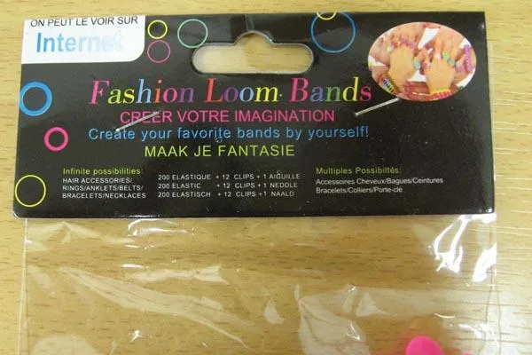 Incantesimi della band del telaio «Fashion Loom Bands» — foto 3 dell'alert A12/0979/15