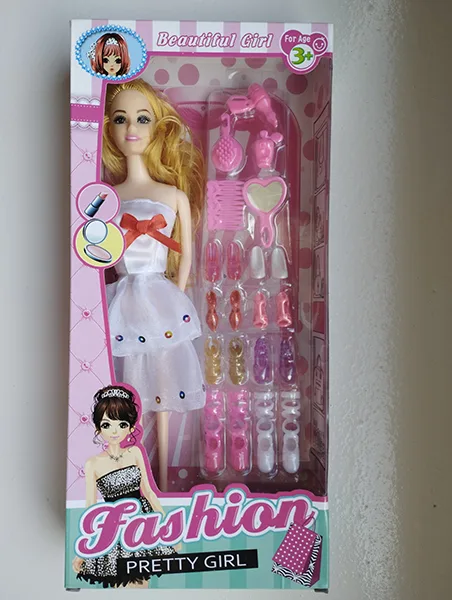 Bambola di plastica «Fashion Pretty Girl» (Madipol)