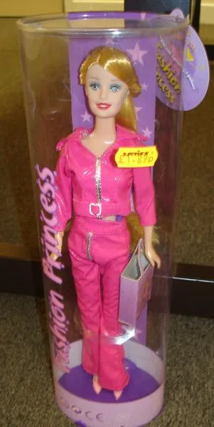 Bambola di plastica «Fashion Princess Doll» — foto 2 dell'alert 0688/08