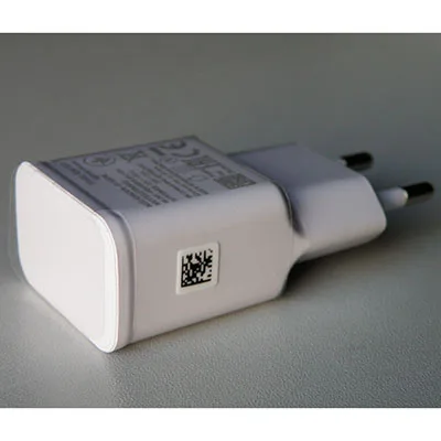 Caricabatterie USB «FAST CHARGER, TRAVEL ADAPTER» — foto 4 dell'alert A11/00168/24